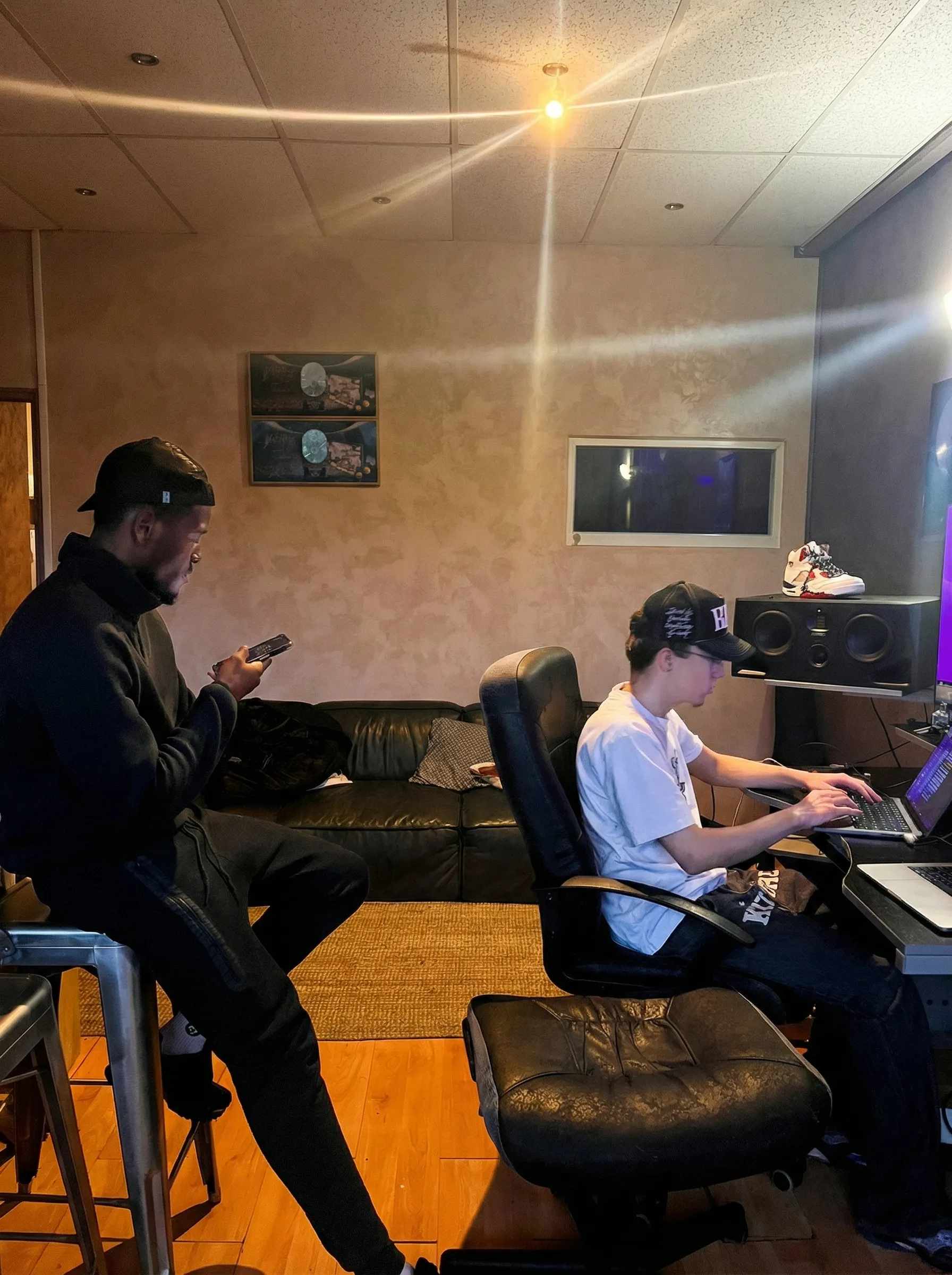 COOKUP & RECORDING SESSION WITH NEGRITO